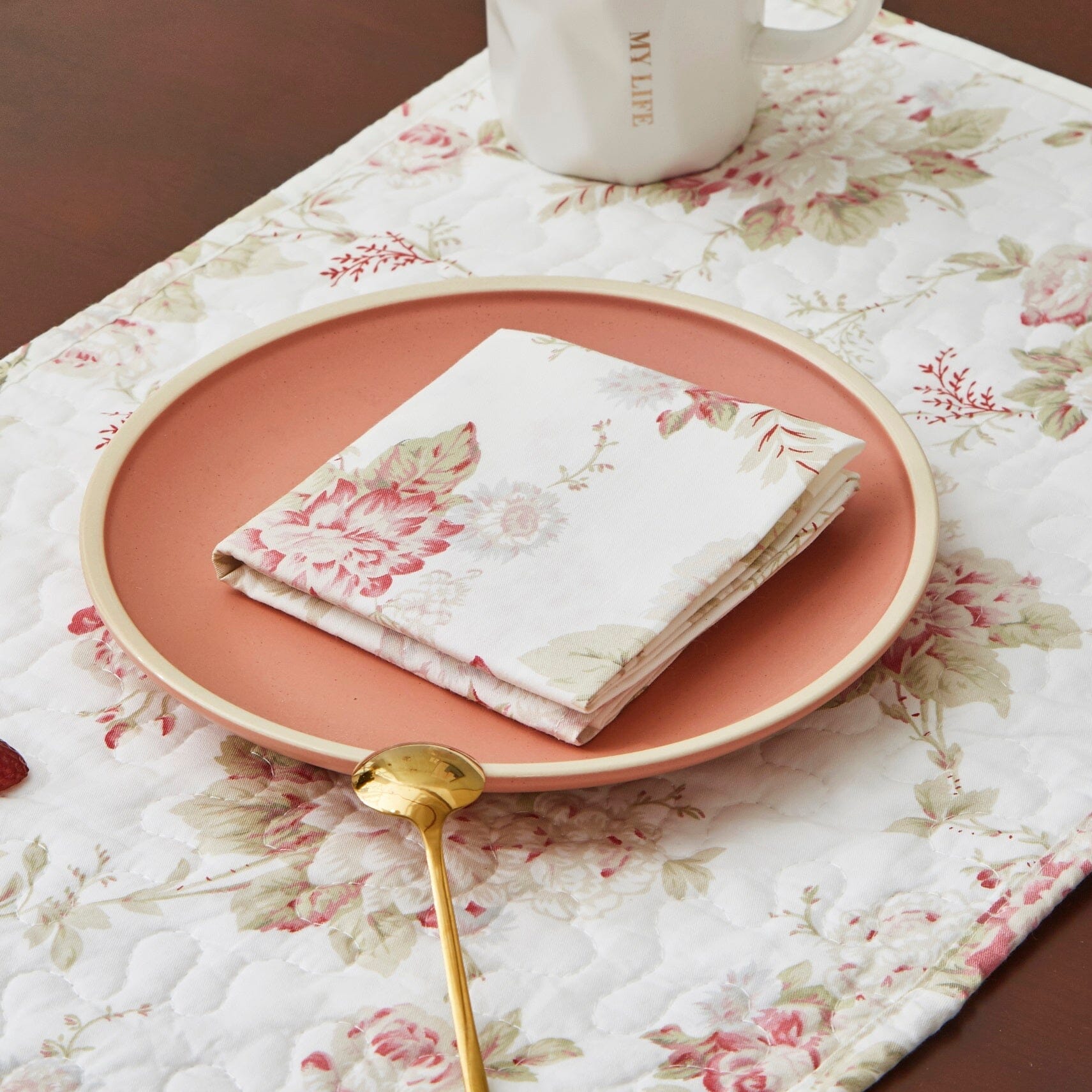 Set of 4-Pieces Hint of Mint Floral Cotton Dining Table Napkins 18" x 18" (3036)