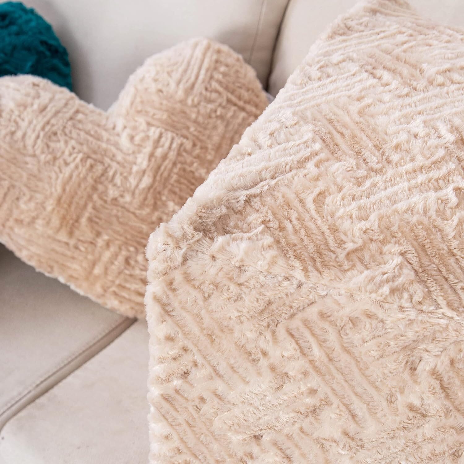 Heart Pillows Decorative Throw Pillows - Neutral Champagne Beige Heart Shaped Throw Toss Lap Fluffy Faux Fur Sherpa Pillows (16x14)