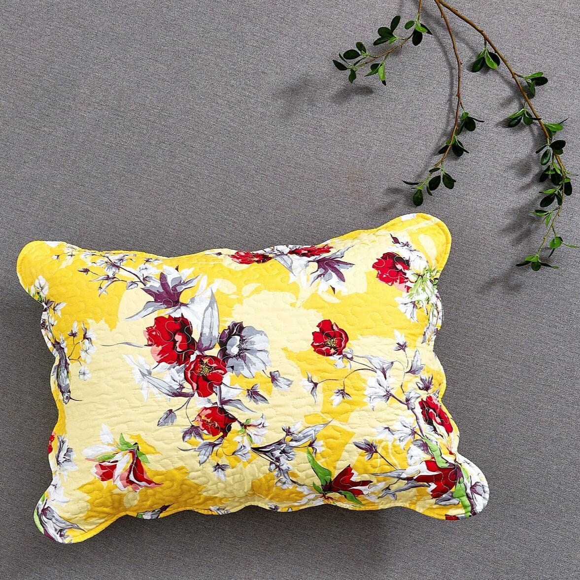 Sunshine Yellow Hummingbirds Floral Scalloped Pillow Sham 1-Piece (JHW-925)
