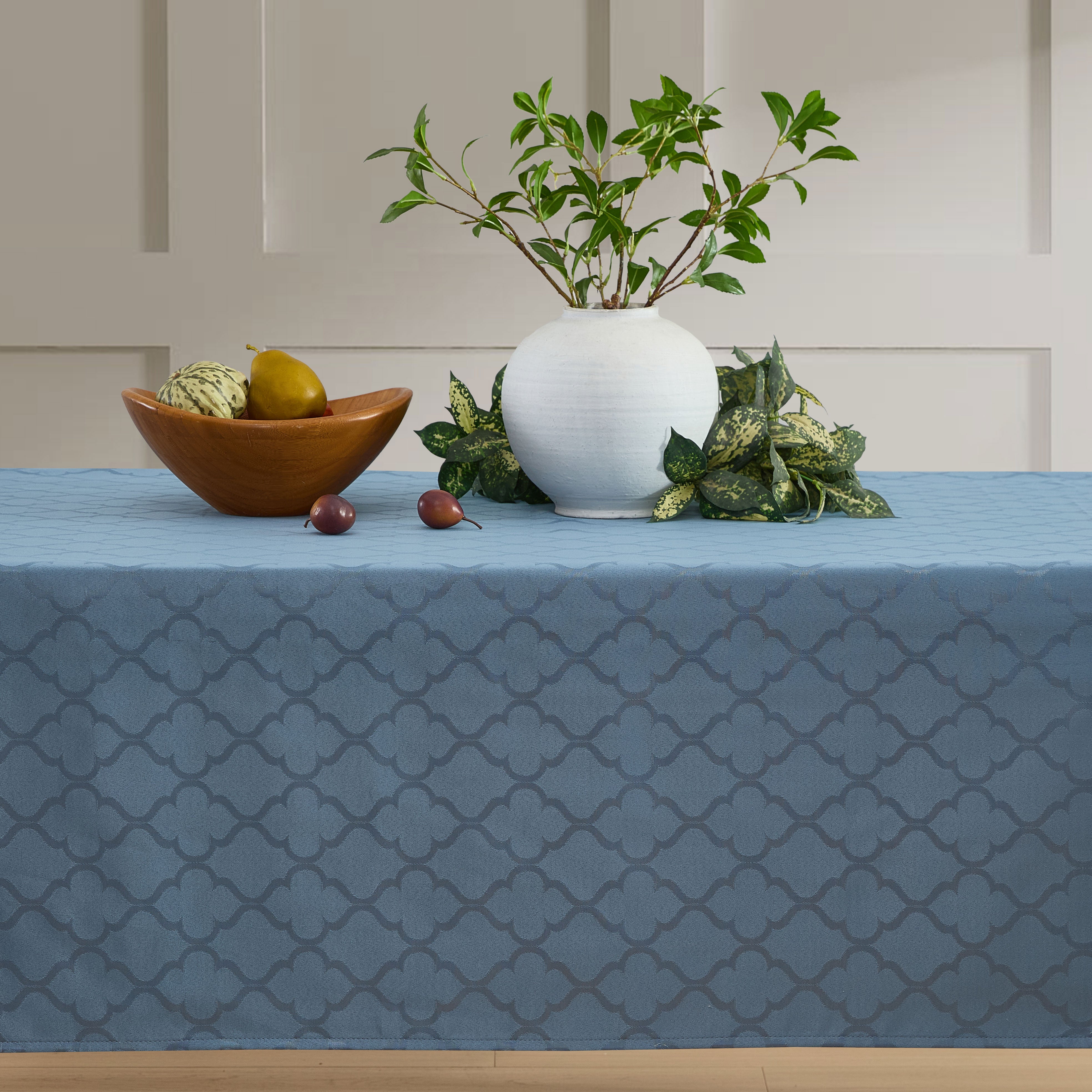 Modena Lattice Tablecloth