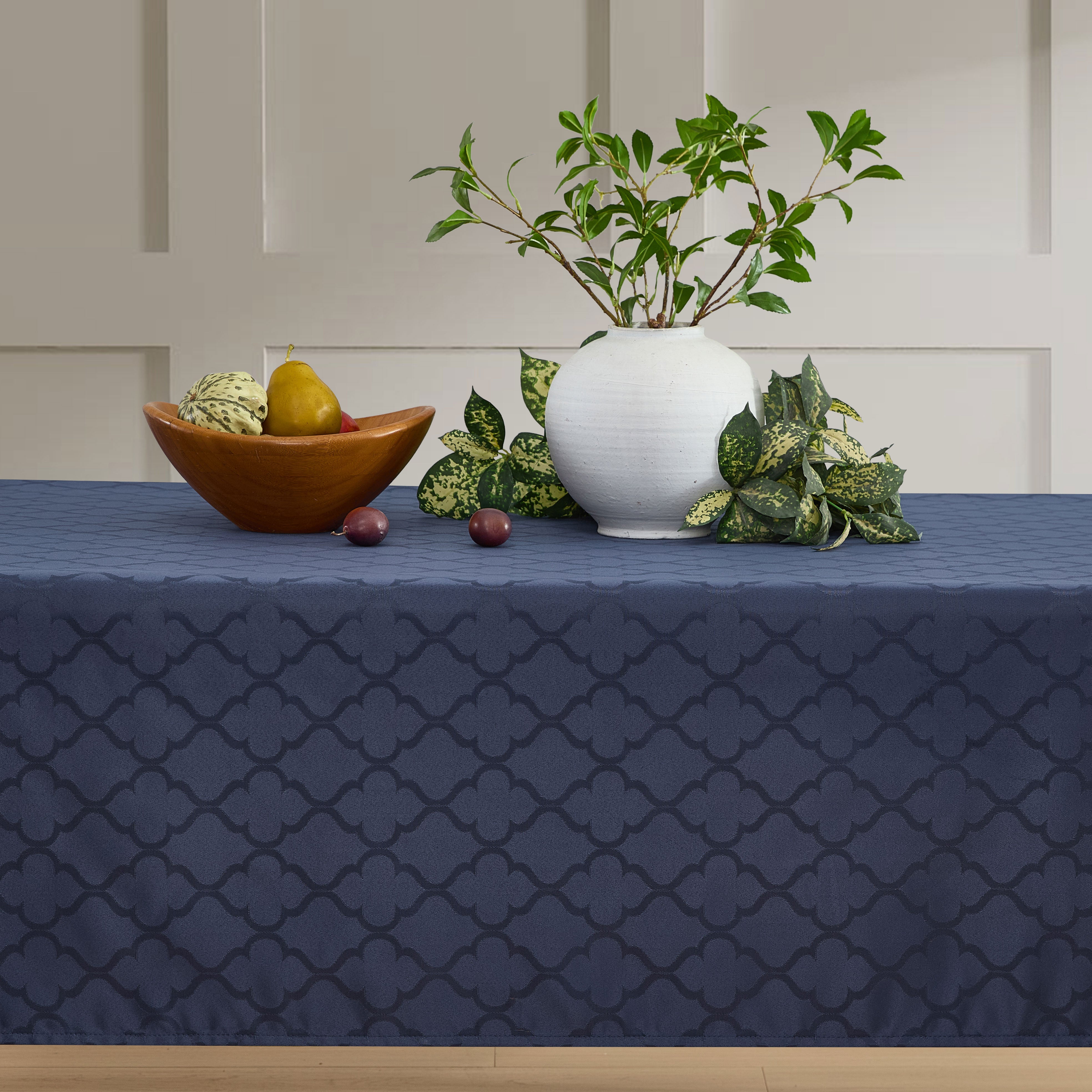 Modena Lattice Tablecloth