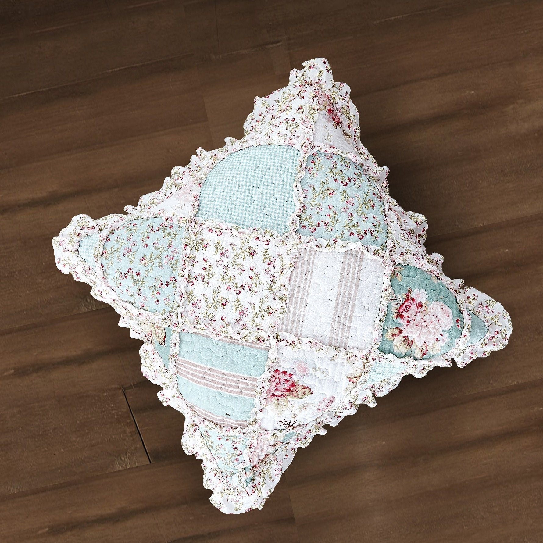 Set of 2-Pieces Hint of Mint Floral Patchwork Throw Pillow Covers, 18" x 18" (JHW3036)