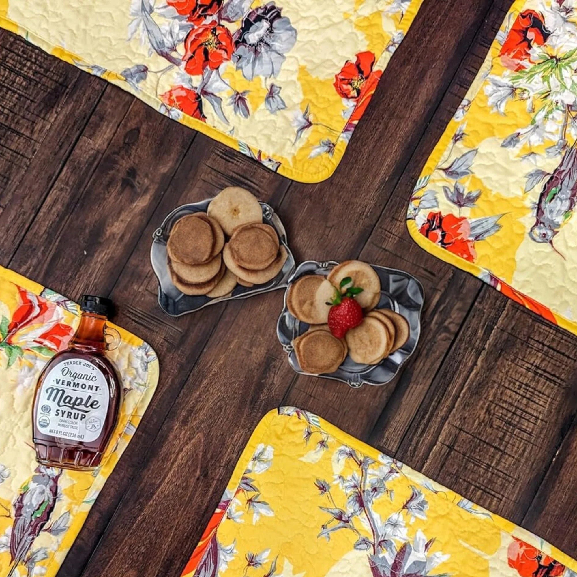 Radiant Sunshine Yellow Floral Dining Table Placemats - Set of 4-Pieces Quilted Hummingbirds Farmhouse Red Flowers - 13 x 19