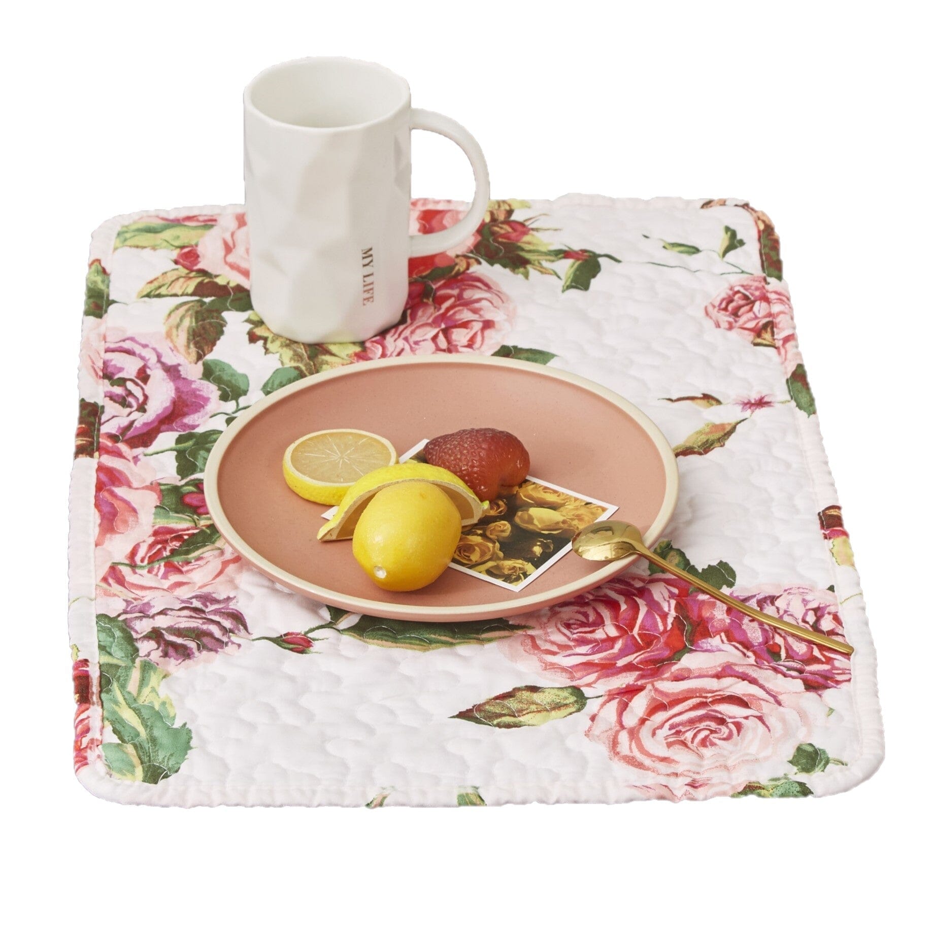 Set of 4-Pieces Romantic Roses Pink Floral Quilted Dining Placemats 13" x 19" (879)