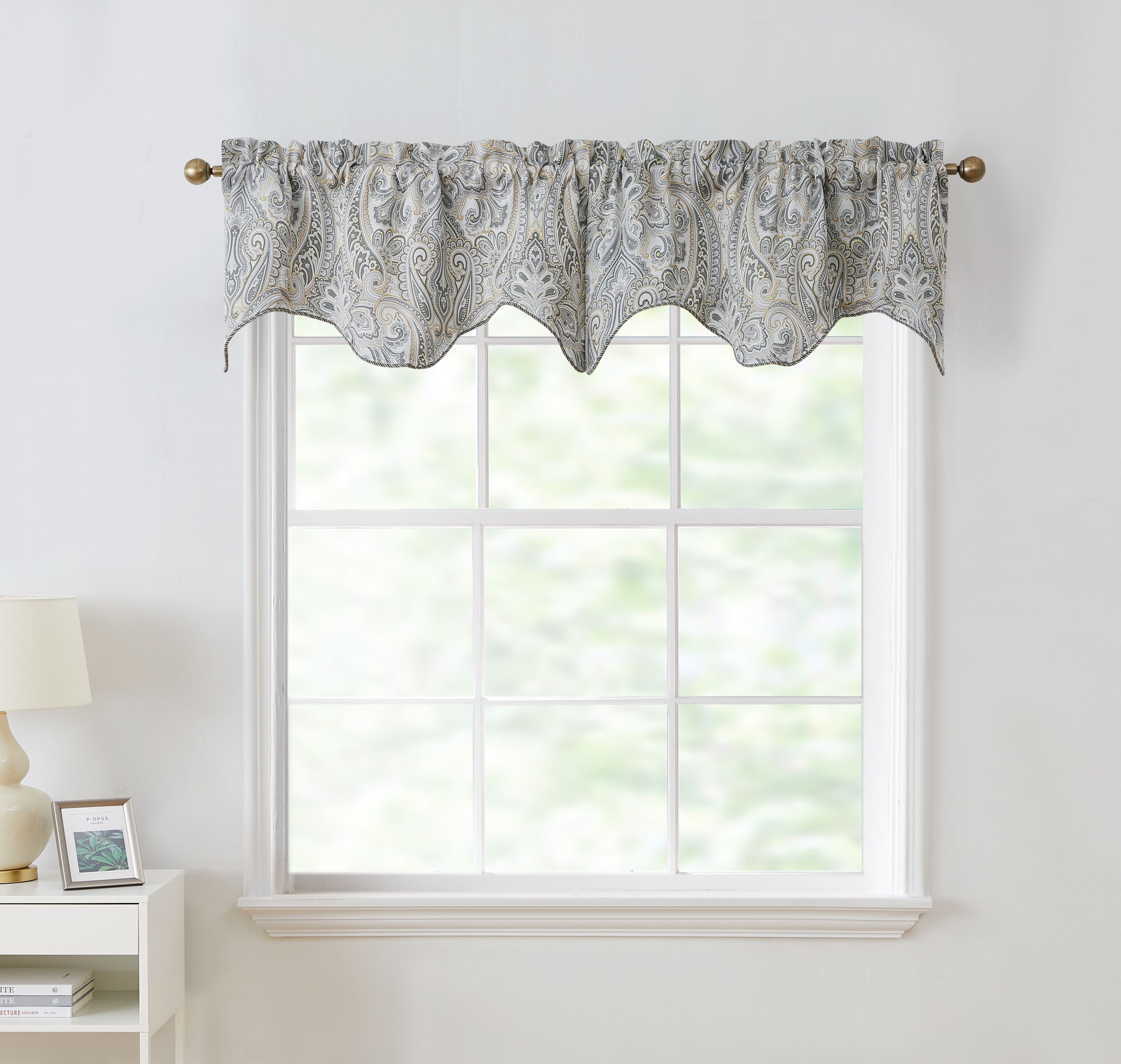 Paris Paisley Scalloped Valance - 50 W x 20 L In