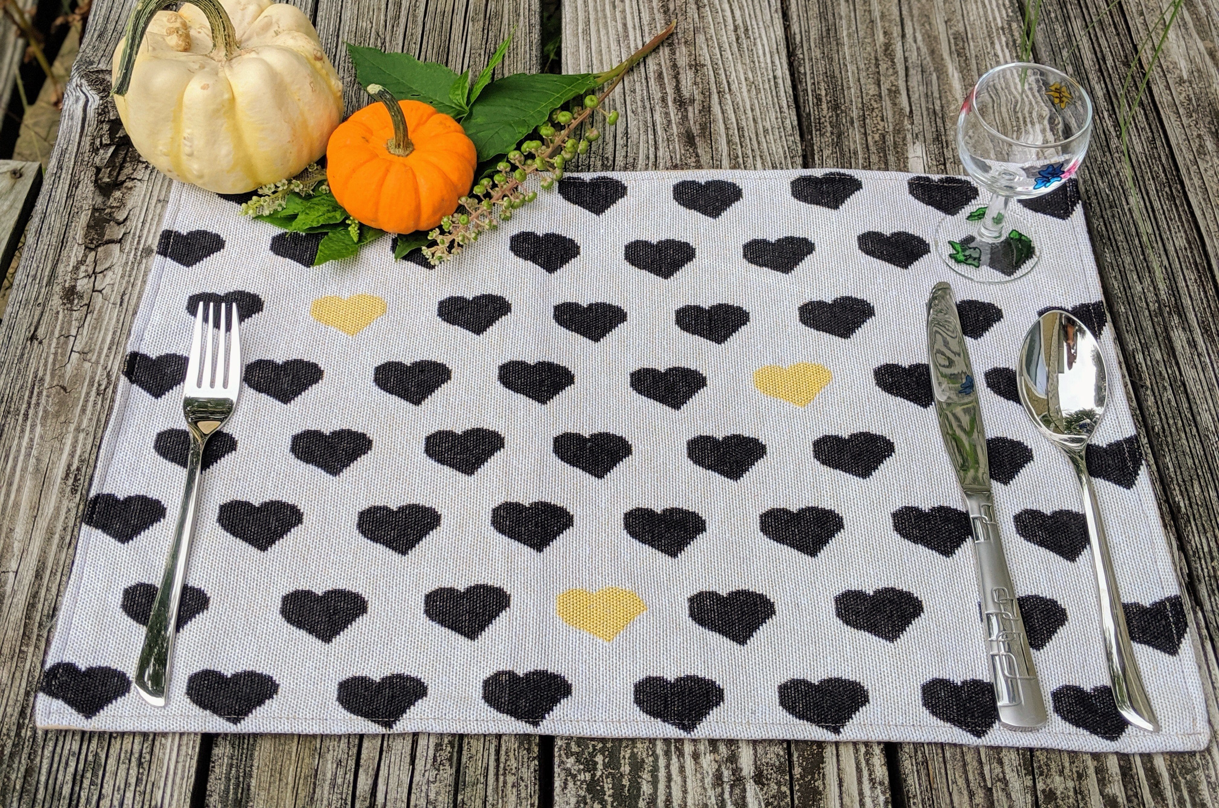 Set of 4-Pieces Lovely Yellow & Black Hearts Tapestry Dining Table Placemats 13" x 19" (18113)