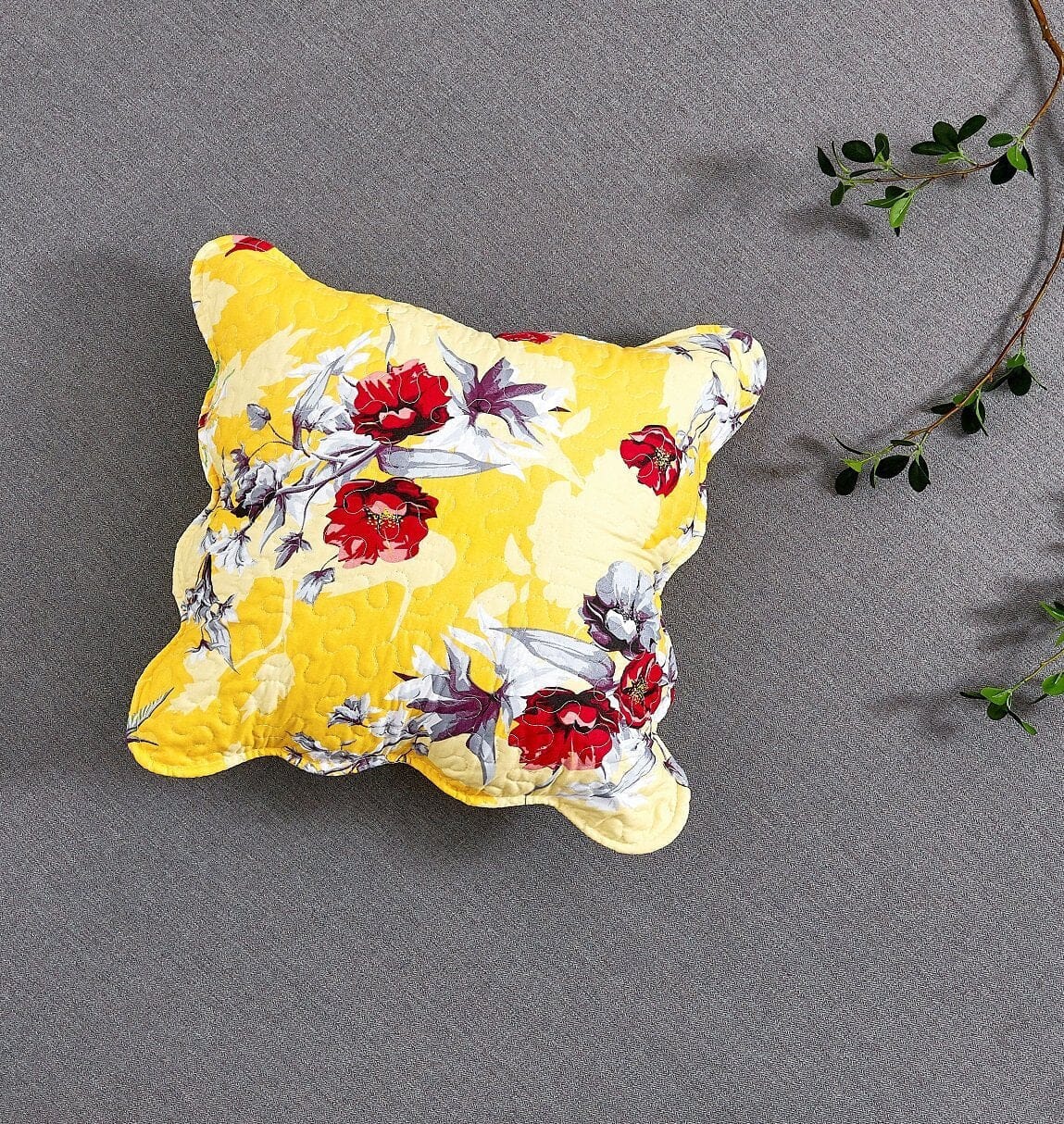 Set of 2 Sunshine Yellow Hummingbirds Floral Scalloped Throw Pillow Covers, 18" (JHW925)