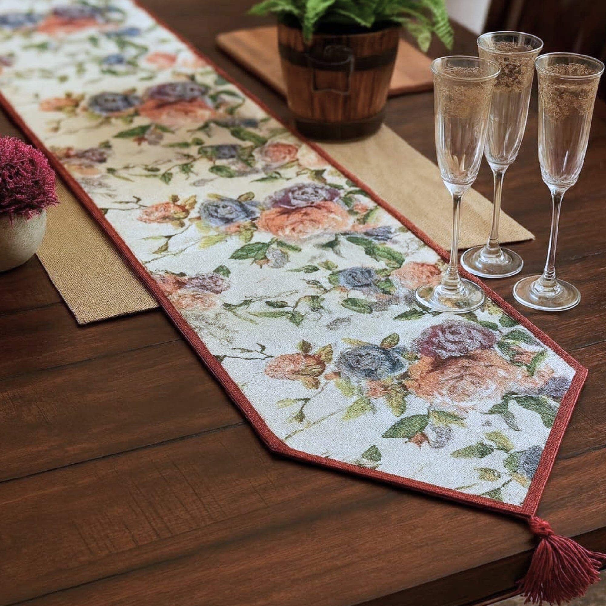 Vintage Romantic Roses Lovely Pink Floral Woven Tapestry Dining Table Runner (879)
