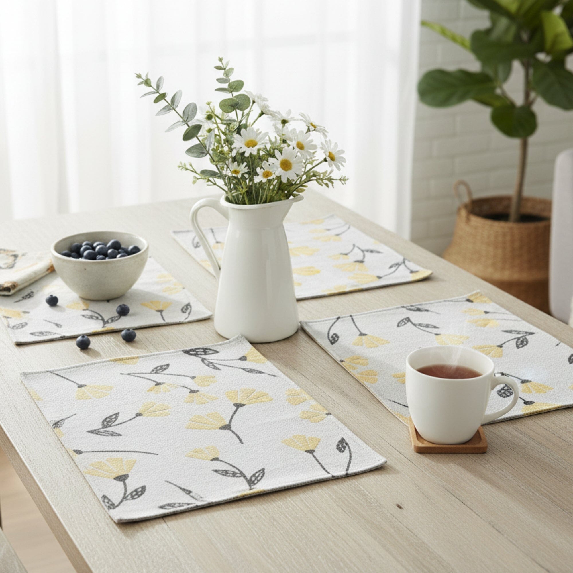 Set of 4-Pieces Sunshine Yellow Fleur Spring Tapestry Dining Table Placemats 13" x 19" (18112)